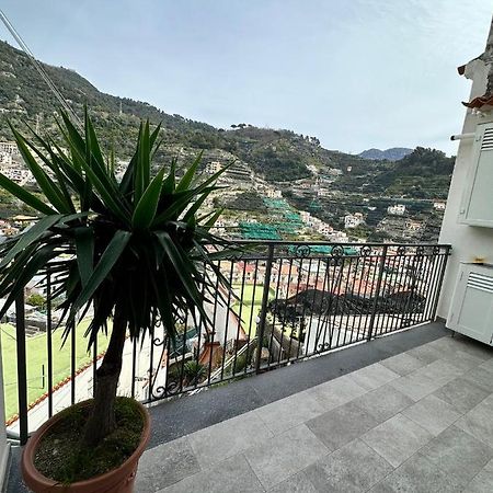 Casa Vacanza La Peonia Minori Exterior foto